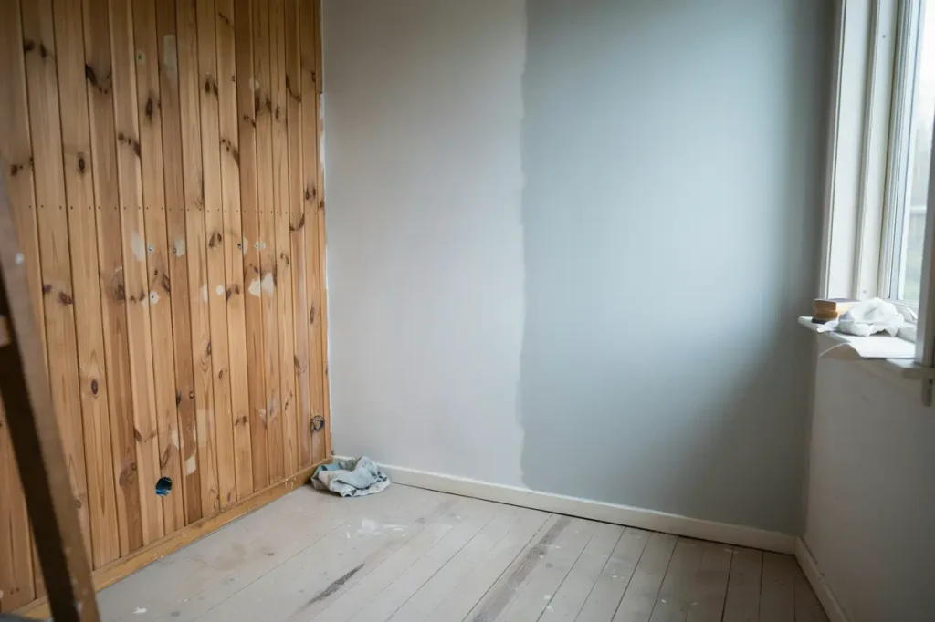 m la tr panel inomhus s v ljer du r tt grundarbete och finish f r ett h llbart resultat